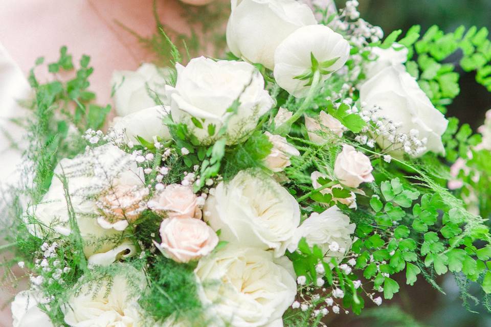 Bride holding bouquet