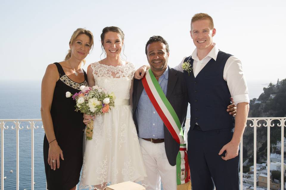 Officiant in positano