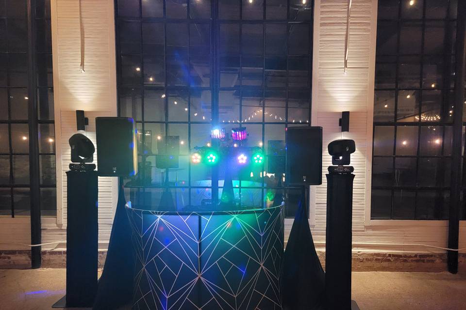 DJ Wedding Package