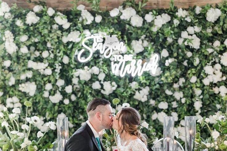 Floral backdrop at TWE