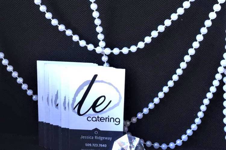 Le Catering Card Display