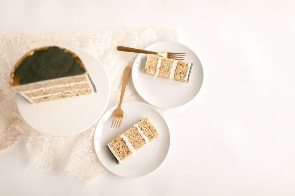 Pistachio Honey cake