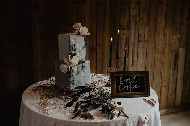 Wedding cake display
