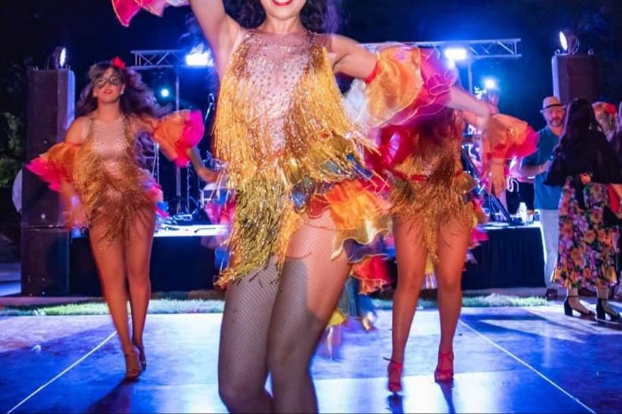 Happy dancer