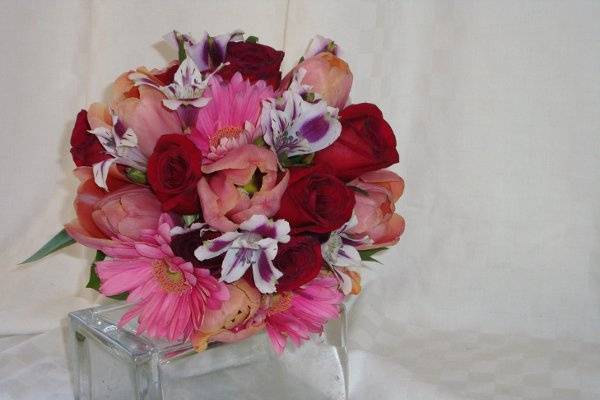 Full Bloom Design