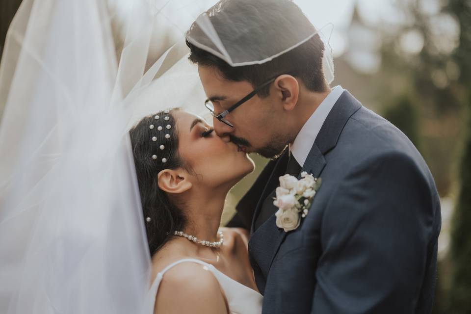 Portland Wedding - Crystal Chavez Photography