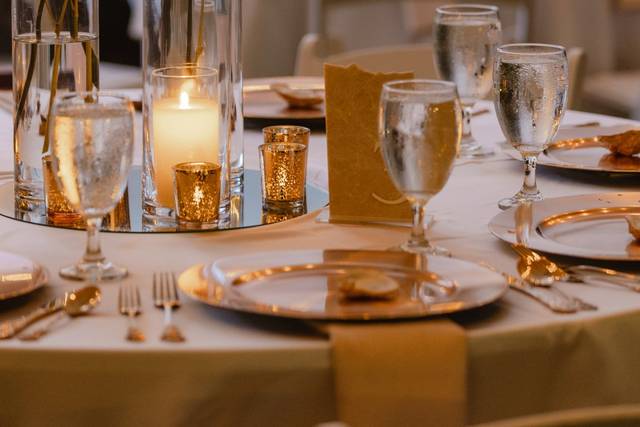 Reception Table Setting