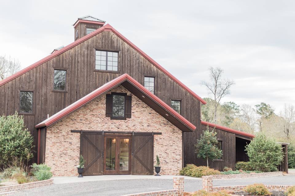 The Carriage House by Walters Wedding Estates