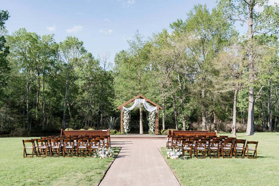 Outdoor ceremony space