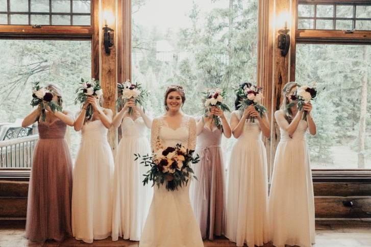Bridesmaids and Bridal bouquet
