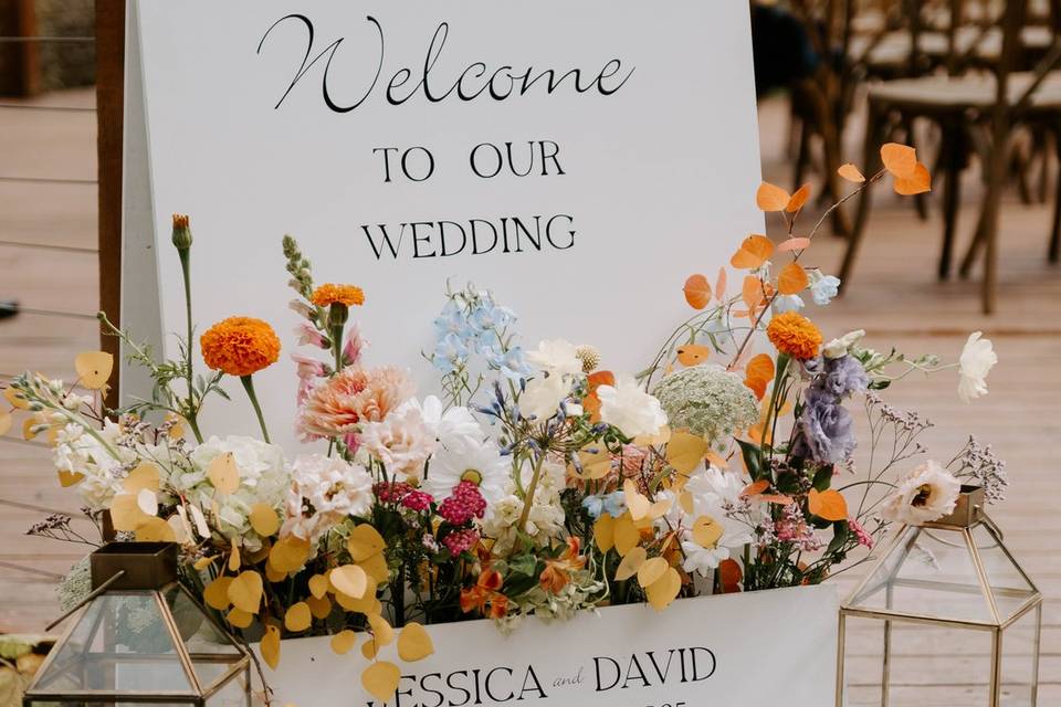 Flower Welcome Box