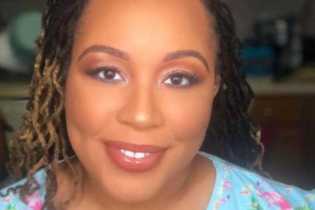 Natural makeup