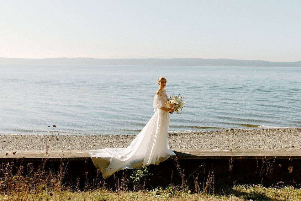As seen in Seattle Bride