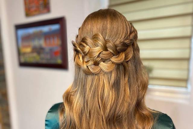 Braided hairstyle