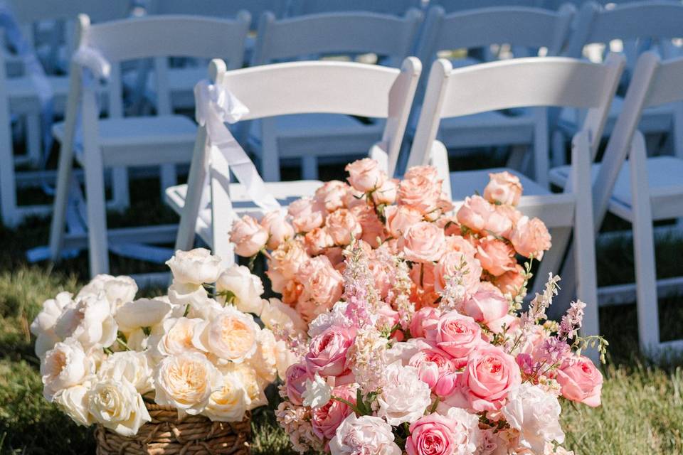 Modern Floral Arrangement