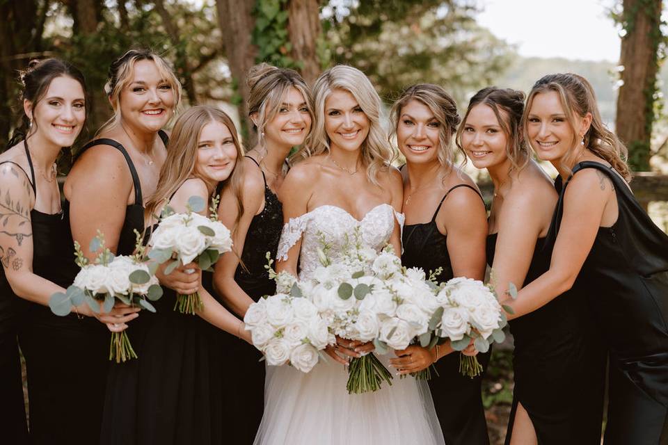 Bride & Bridesmaids