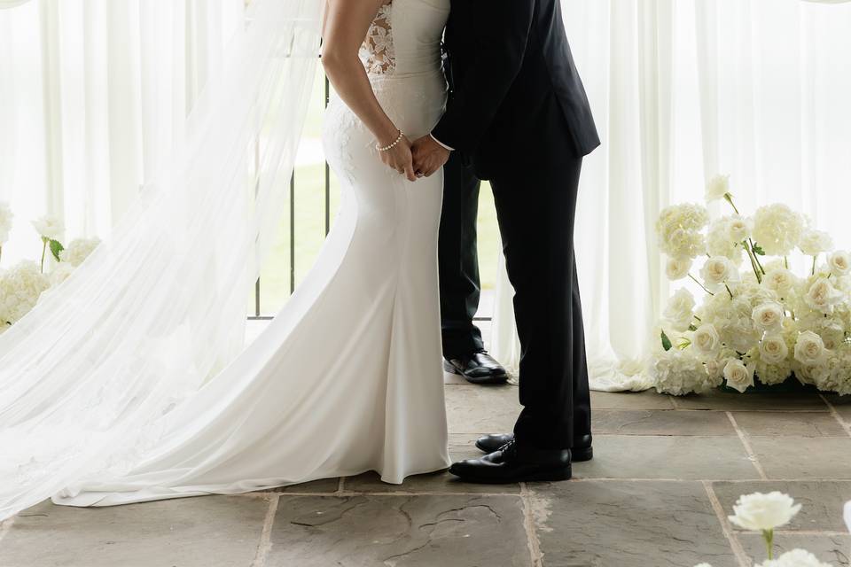 White Hydrangea Ceremony