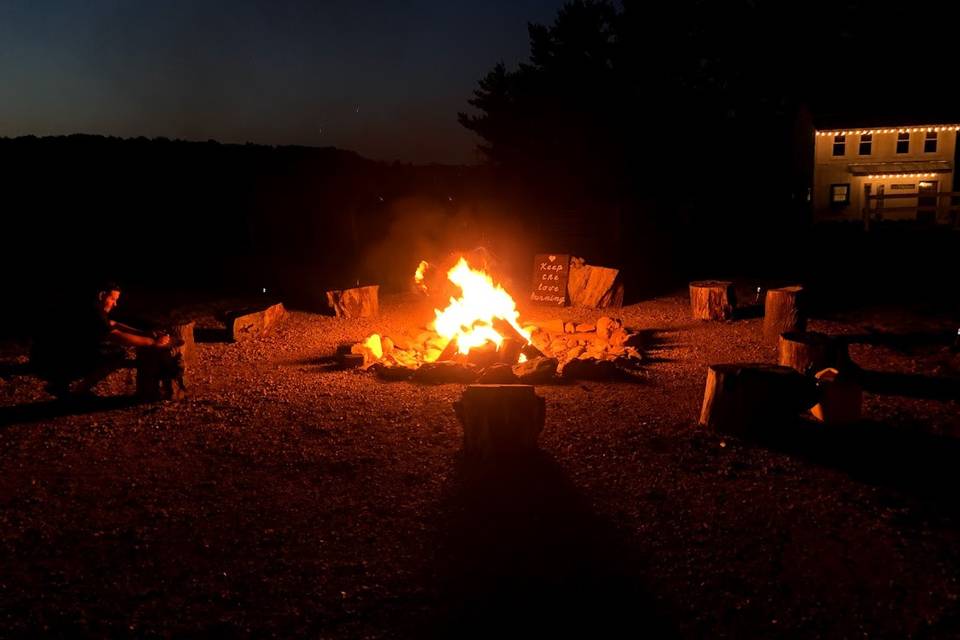 Bonfire pit