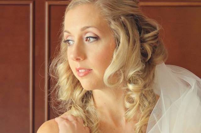 Bridal hair