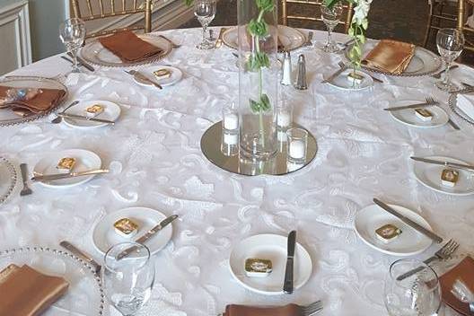 Table setting