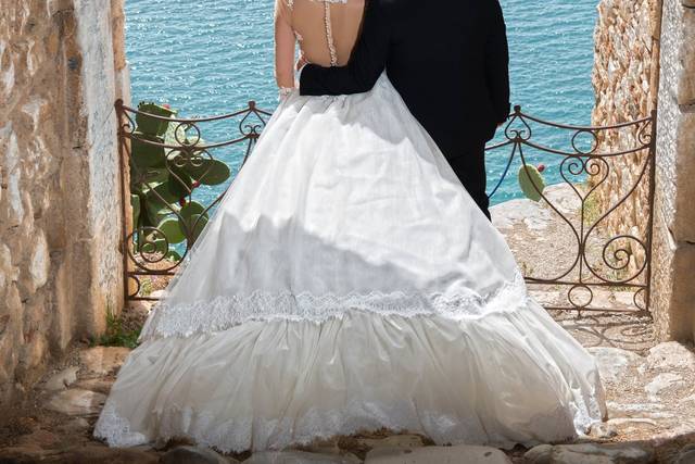Forever Classic 2012 Wedding Trends: Grecian Wedding Gowns – Wedding Shoppe