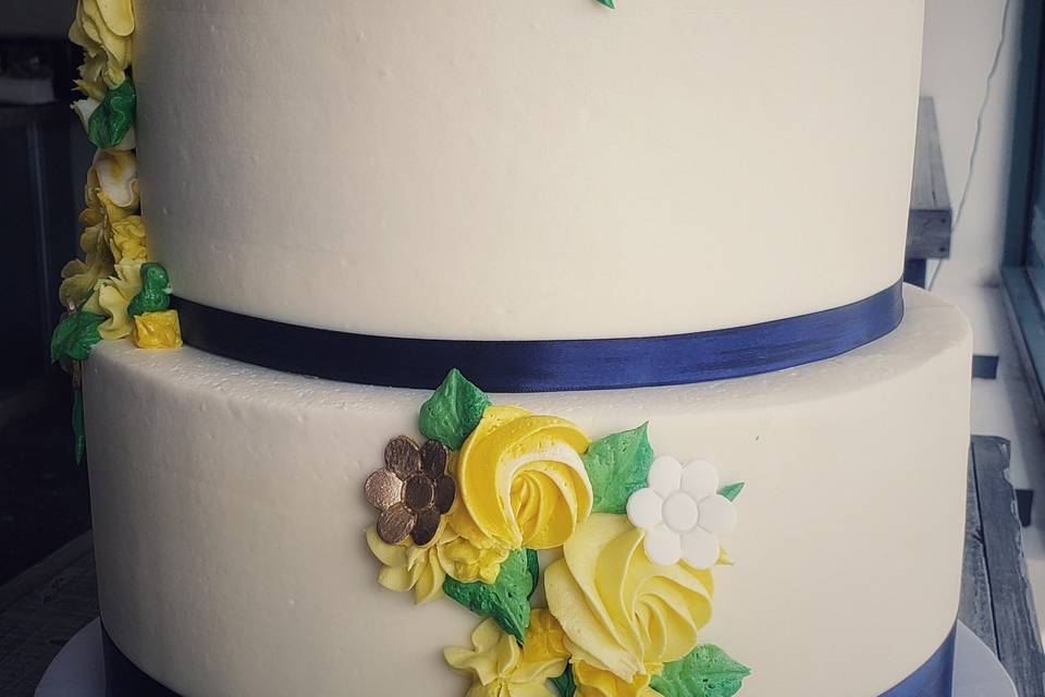 3-tier yellow floral cake