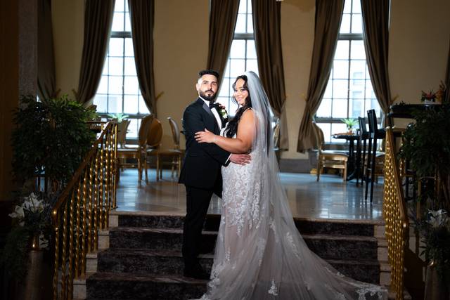 Sunset newlywed portrait