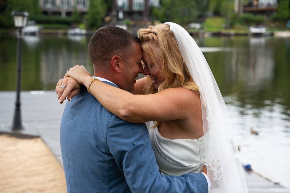 Editorial bride-and-groom port
