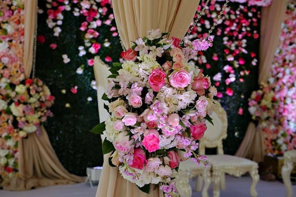 Pink and red flowers