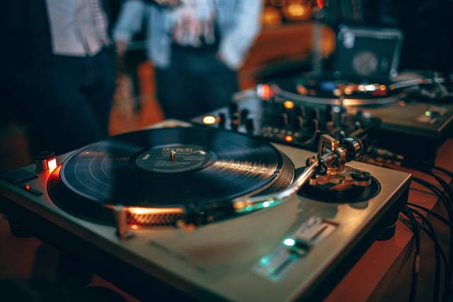 Spinning the decks
