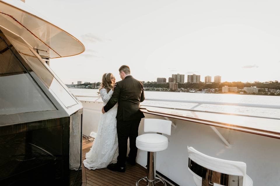 Wedding in Hudson River