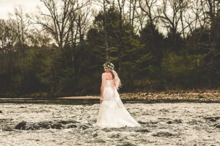 Photoshoot by the river