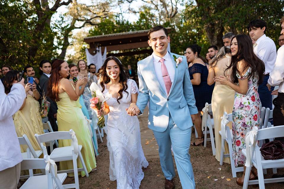 Congrats Vivi & Chris!