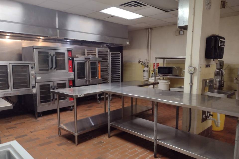 Commercial kitchen