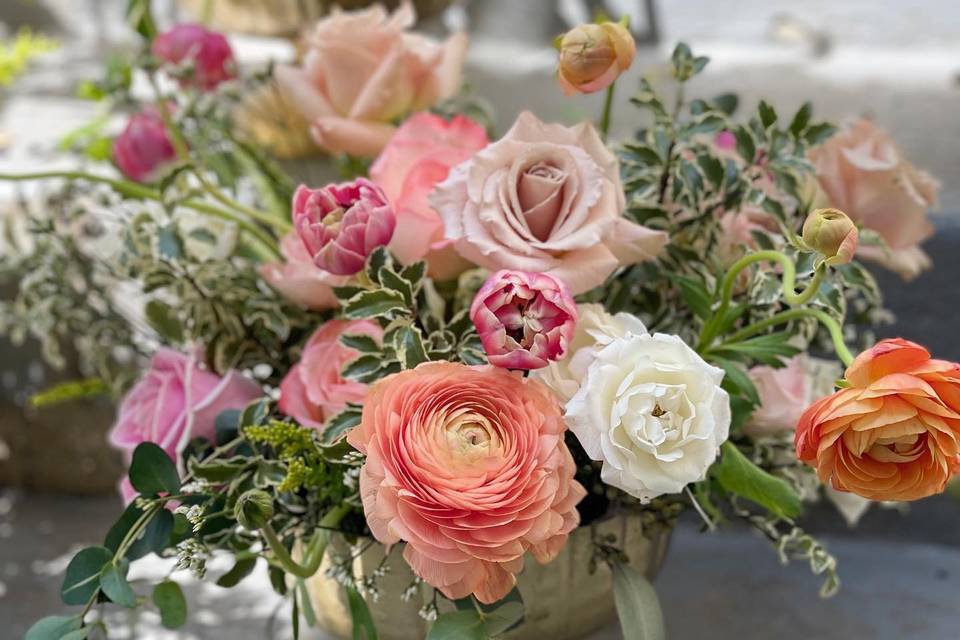 Garden centerpiece