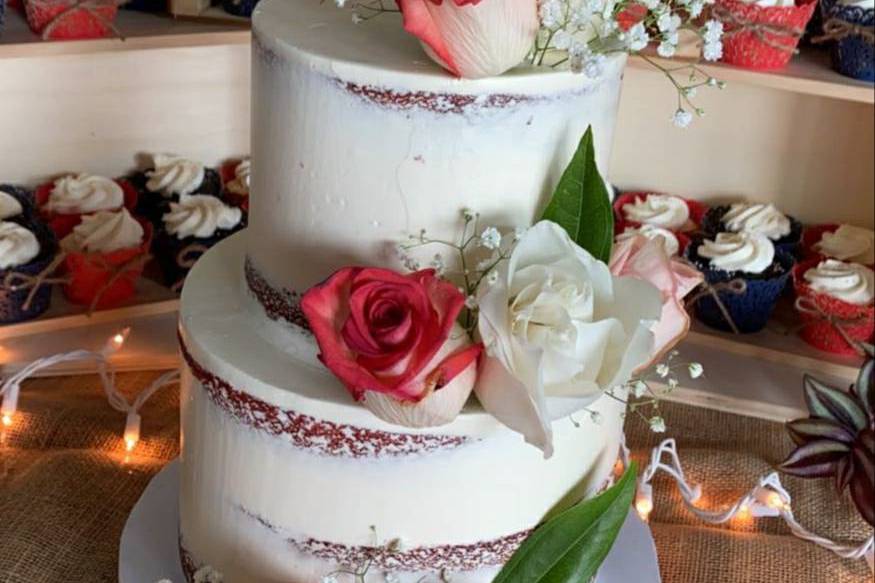 Naked wedding cake with roses