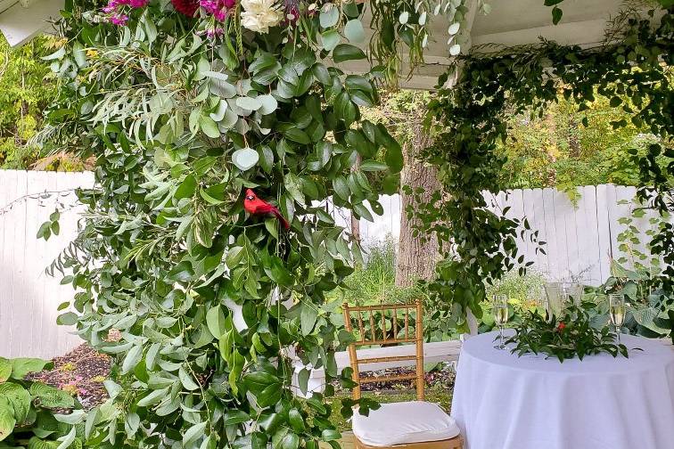 Gazebo and sweetheart table