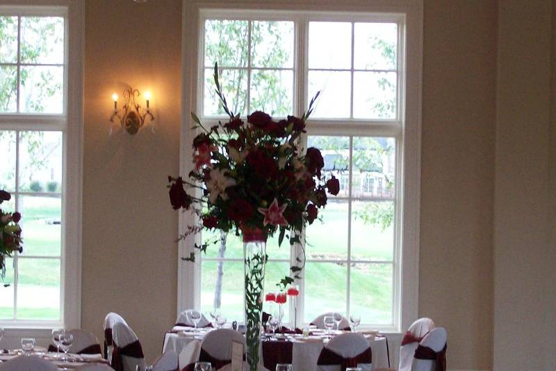 Tall centerpiece - Fantastic Event Direction