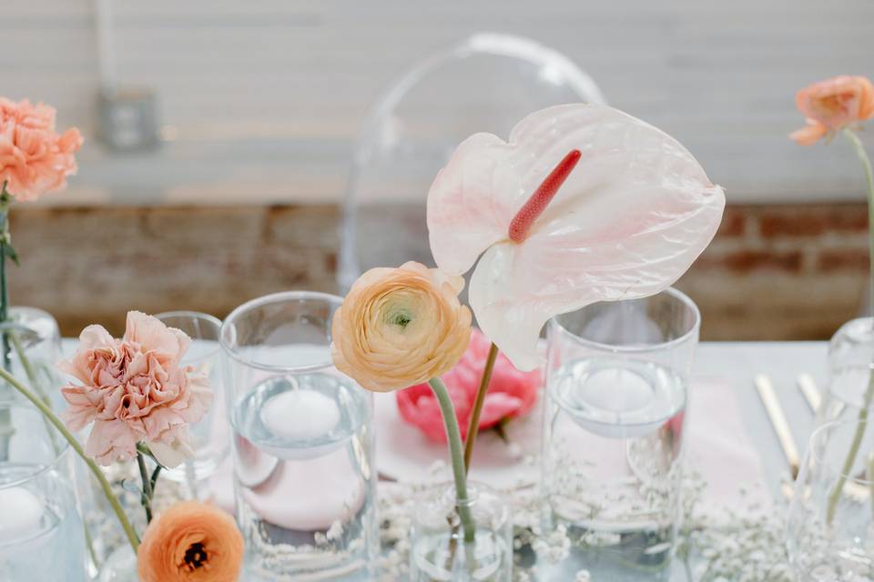 Simple yet elegant centerpiece