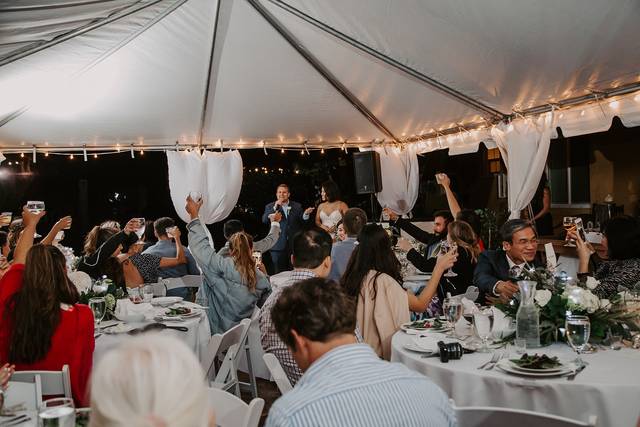 Wedding dinner under the stars