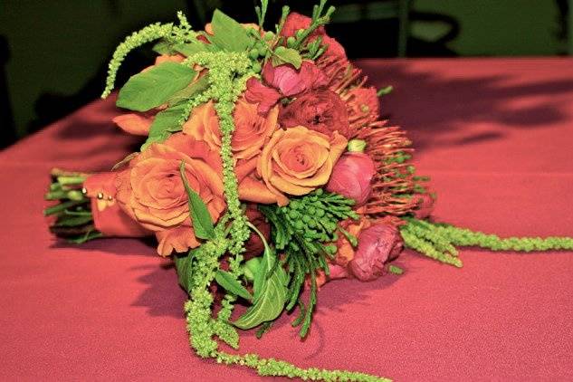 amaranth and orange roses