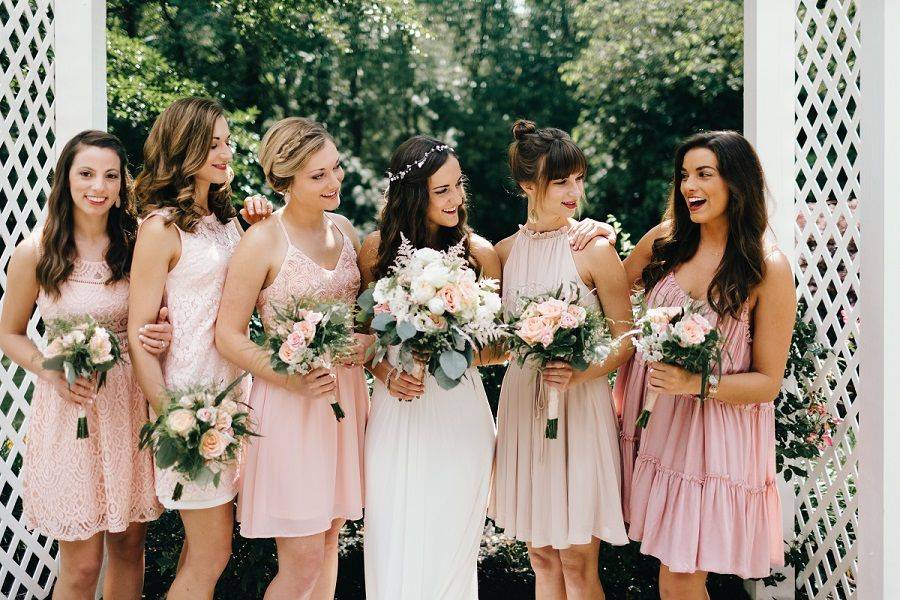 Bridal party bouquets