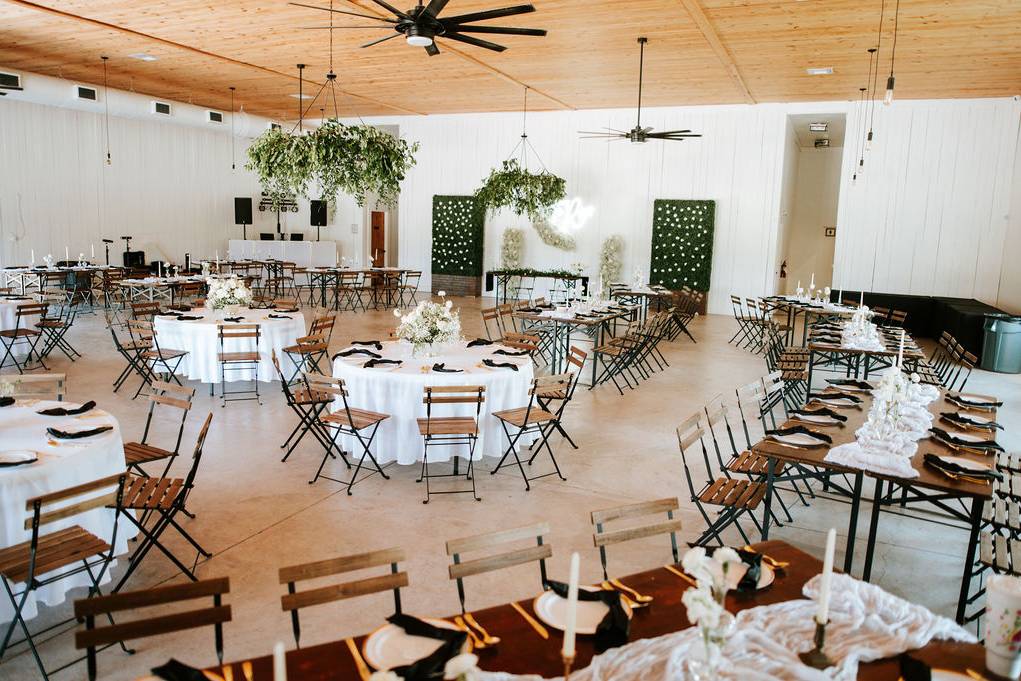 Still Meadows Wedding Event Venue Barn Farm Weddings Macomb OK Still meadows wedding event venue barn farm weddings macomb ok