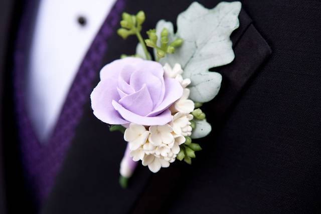 Groomsmen boutonniere