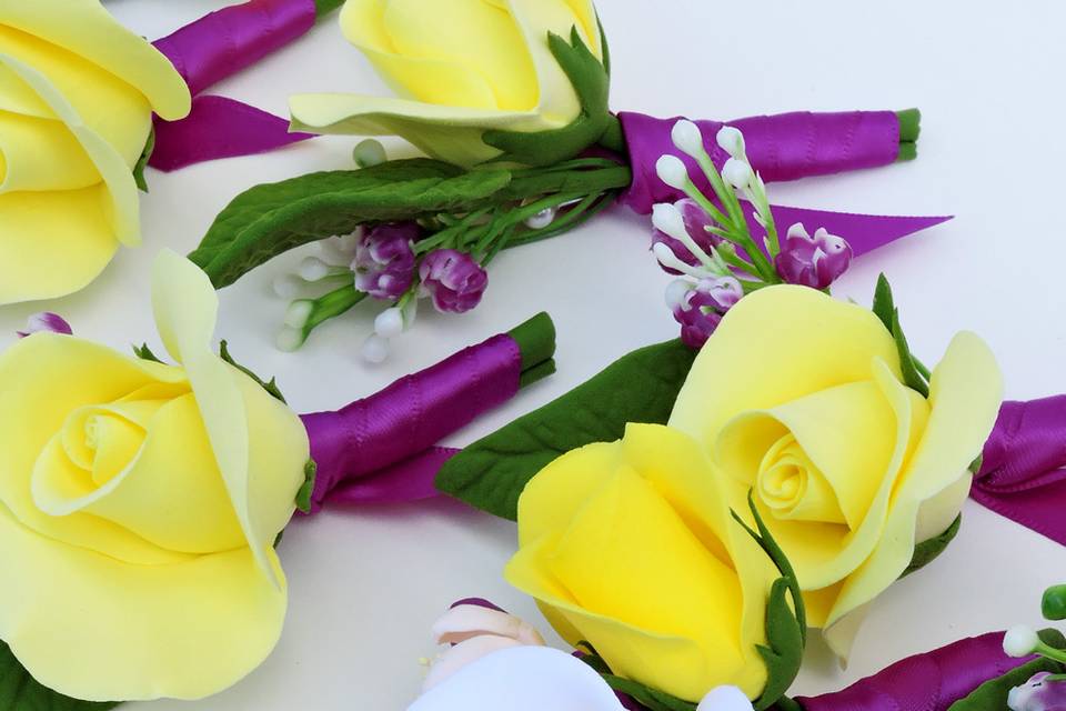 Boutonnieres calla & roses