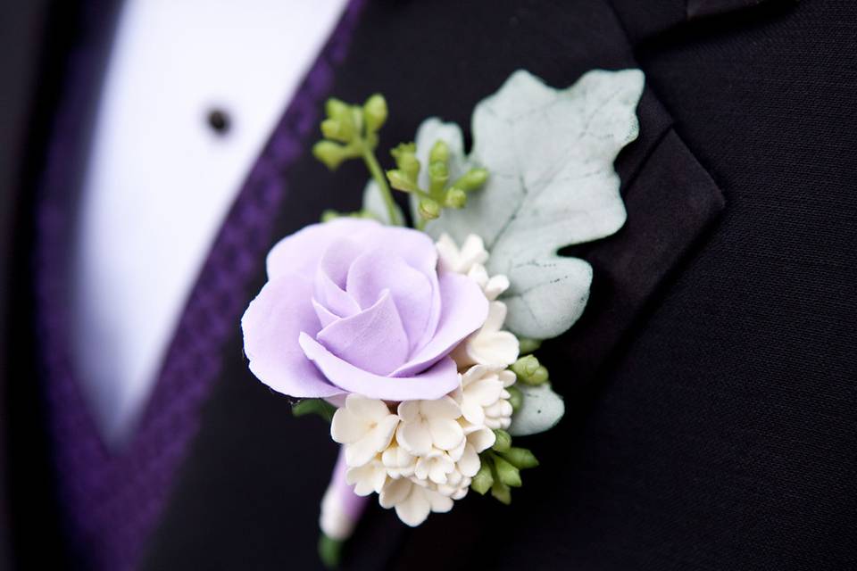 Groomsmen boutonniere