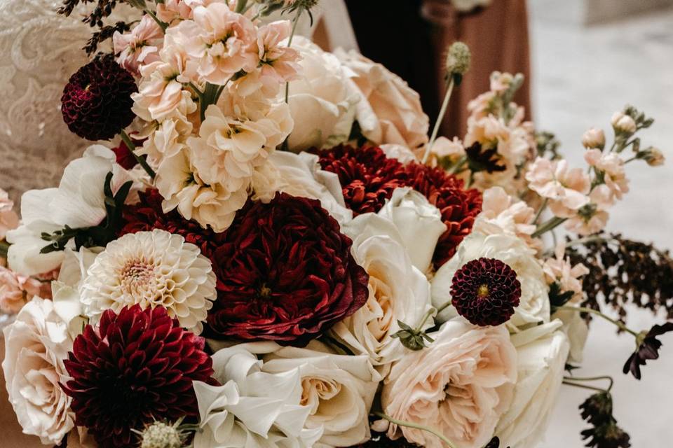 In love with this bouquet!!