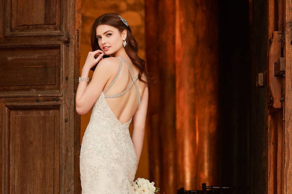 Deep back wedding dress