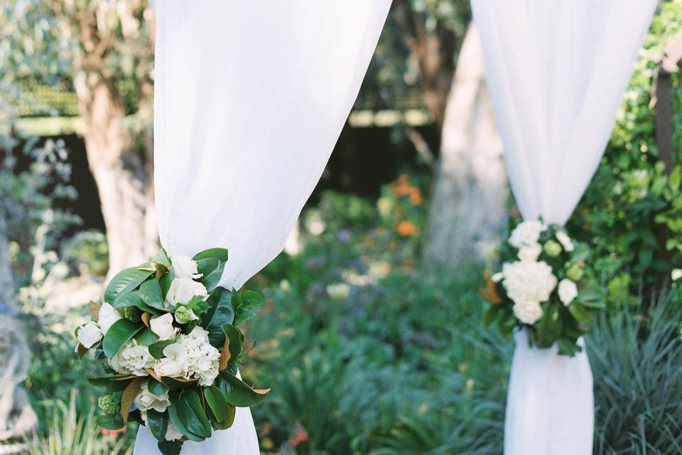 Chuppah decor