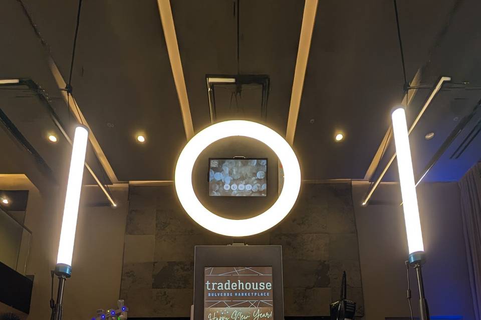 Selfie station